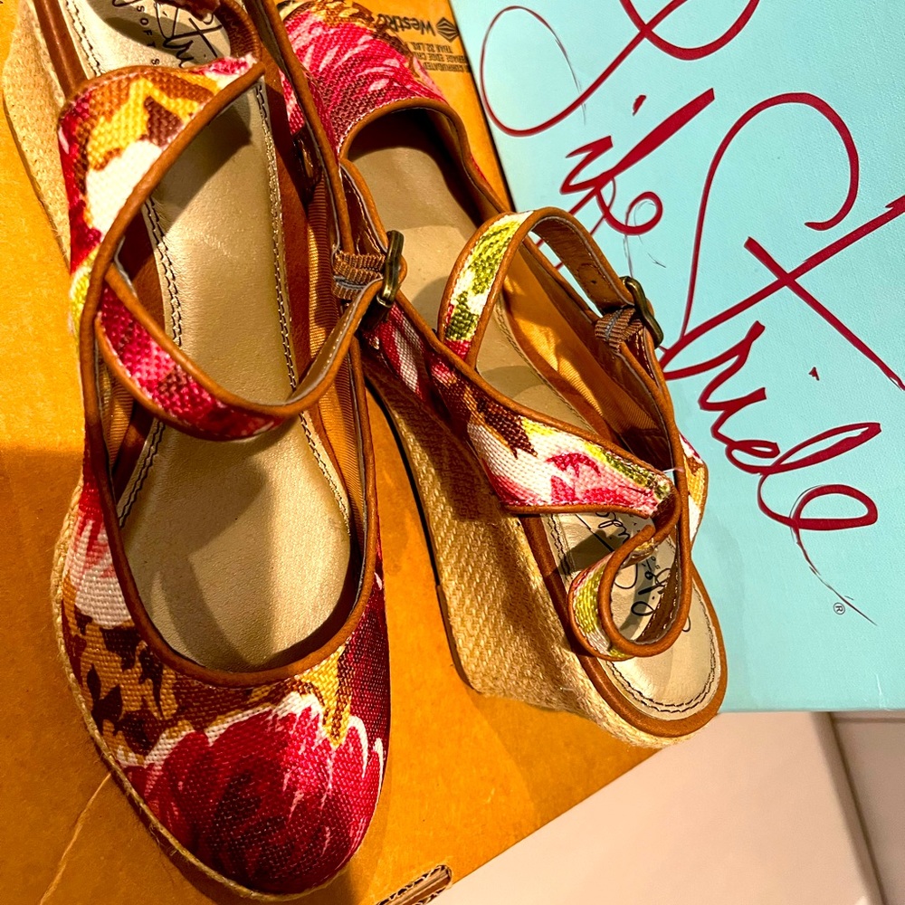 Floral Print Espadrilles
